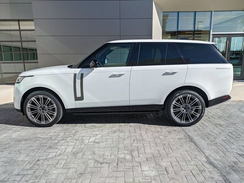 New 2026 Land Rover Range Rover SE AWD/4WD image 8