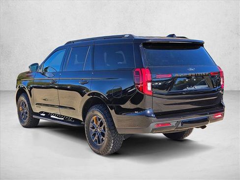 Used 2025 Ford Expedition Tremor image 8