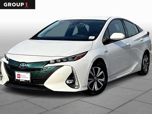 Used 2019 Toyota Prius Prime Advanced image 1