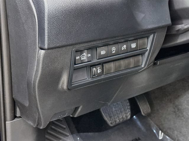 Used 2026 Toyota Tundra SR5 AWD/4WD image 10