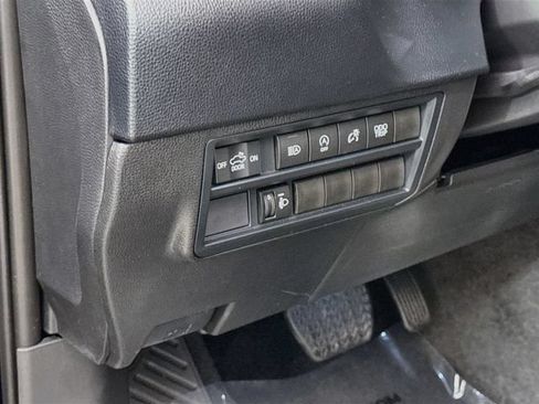 Used 2026 Toyota Tundra SR5 AWD/4WD image 10