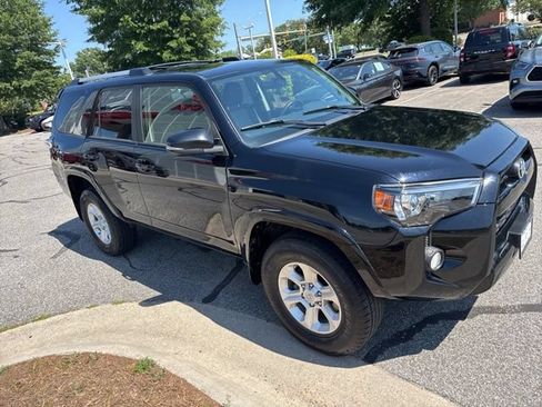 Used 2019 Toyota 4Runner SR5 Premium AWD/4WD image 6
