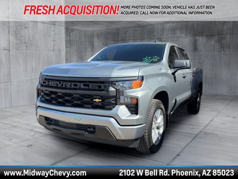 Certified 2025 Chevrolet Silverado 1500 Custom RWD image 1
