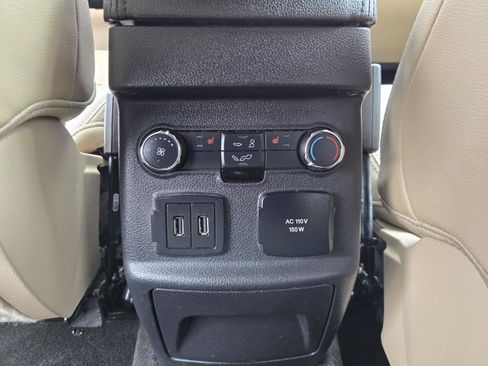 Used 2017 Ford Explorer Limited FWD image 26