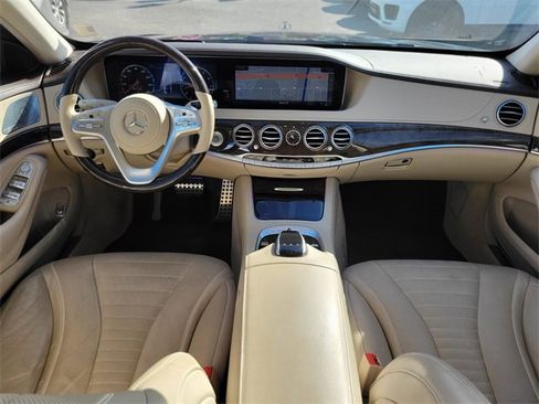 Used 2020 Mercedes-Benz S 560 Sedan image 10