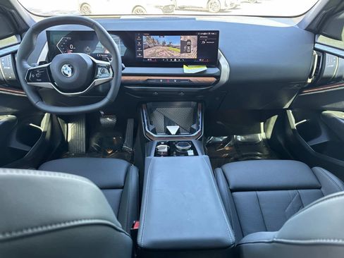 Certified 2025 BMW X3 xDrive30i w/ Premium Package image 16