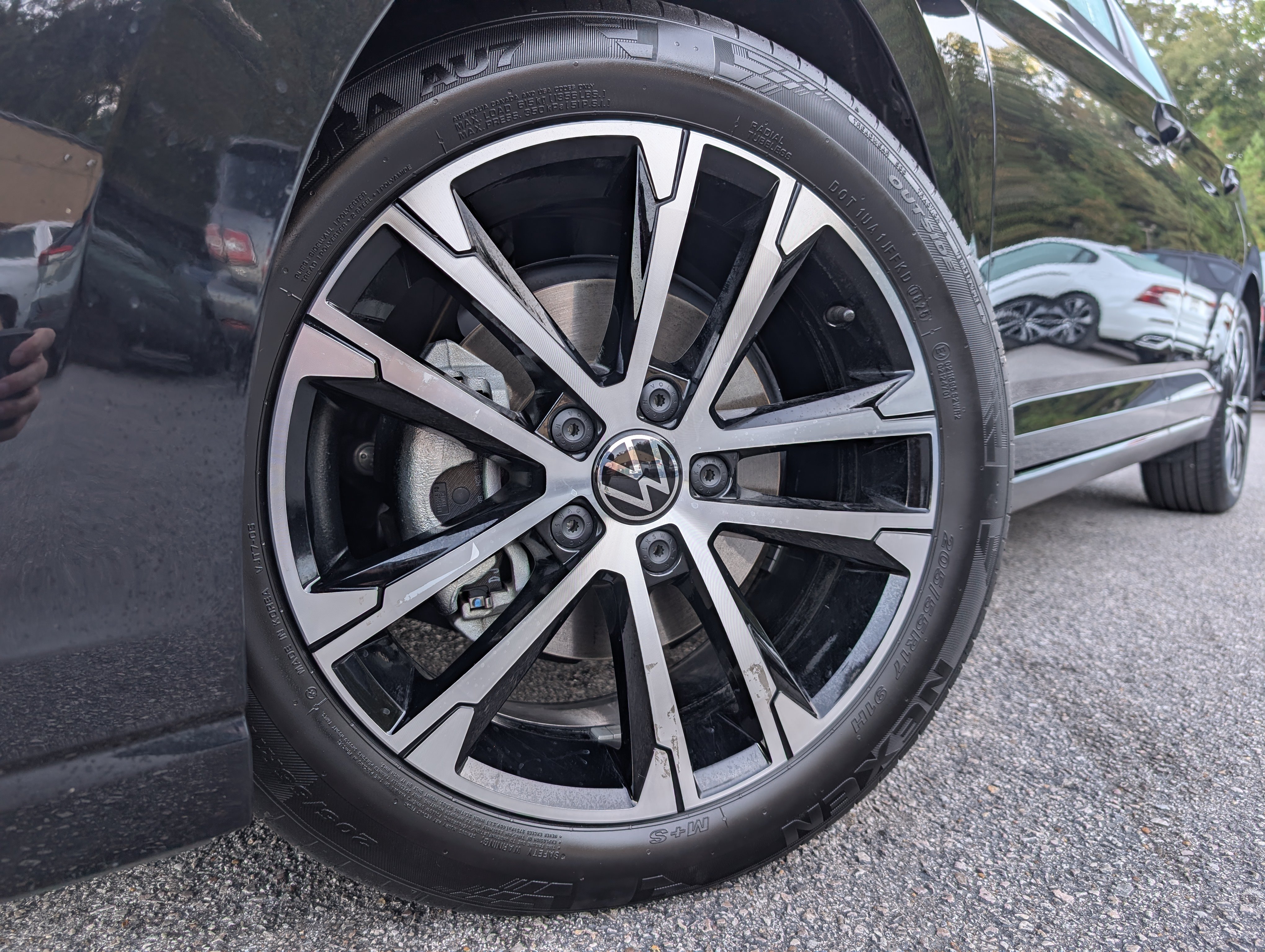 Used 2026 Volkswagen Jetta Sport FWD image 33