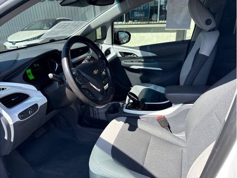 Used 2020 Chevrolet Bolt LT FWD image 12