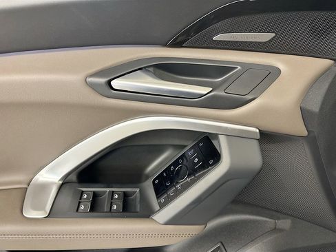 New 2025 Audi Q5 2.0T Premium Plus image 19