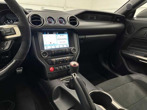 Used 2018 Ford Mustang Shelby GT350 w/ Convenience Package image 23