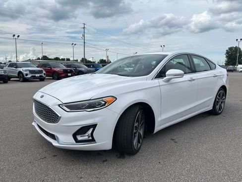 Used 2020 Ford Fusion Titanium AWD/4WD image 25