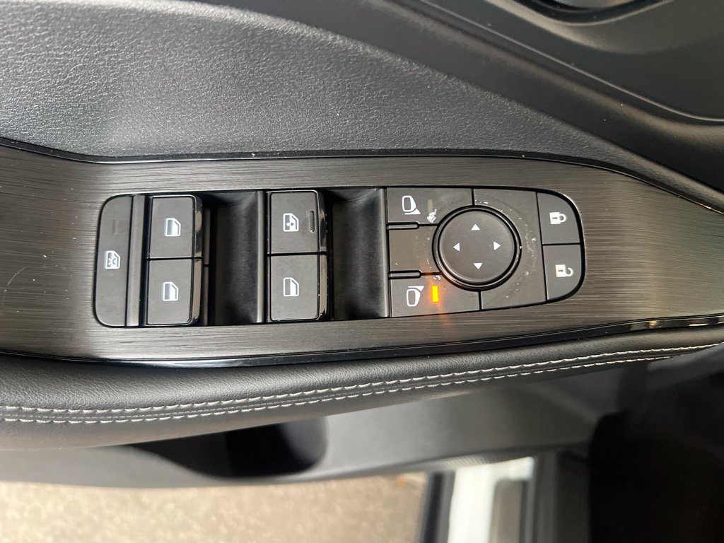 Certified 2023 Nissan Rogue SV w/ SV Premium B Package AWD/4WD image 48