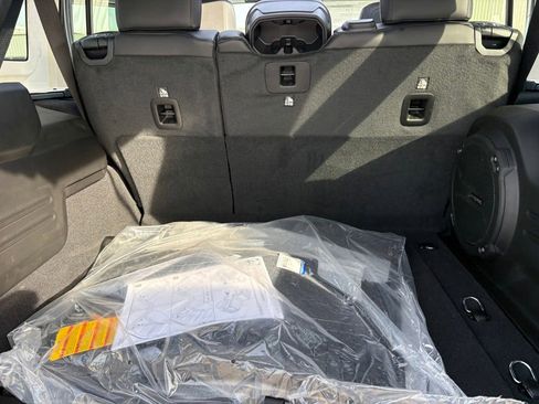 New 2026 Jeep Wrangler Unlimited Rubicon 392 AWD/4WD image 20