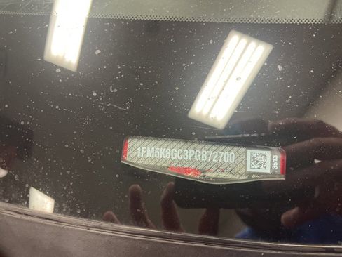 Used 2023 Ford Explorer ST w/ Equipment Group 401A image 6