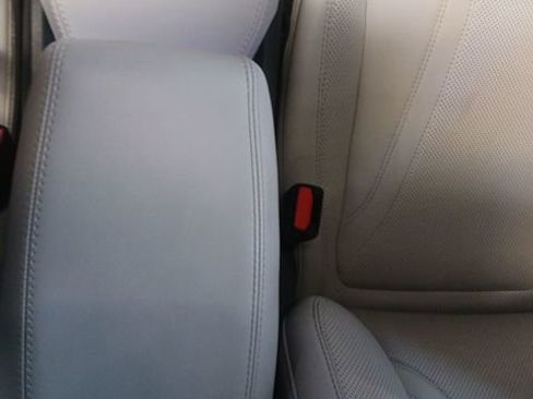 Certified 2022 Ford Mustang Mach-E Premium w/ Ice White Appearance Package image 38