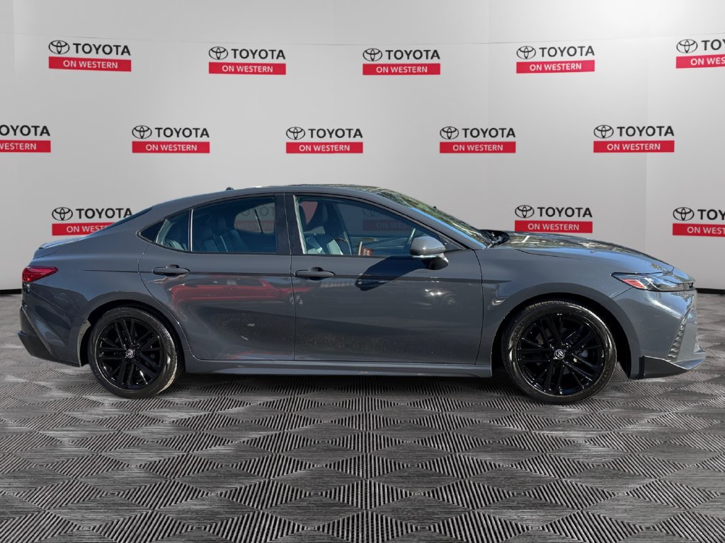 Certified 2025 Toyota Camry SE FWD image 4