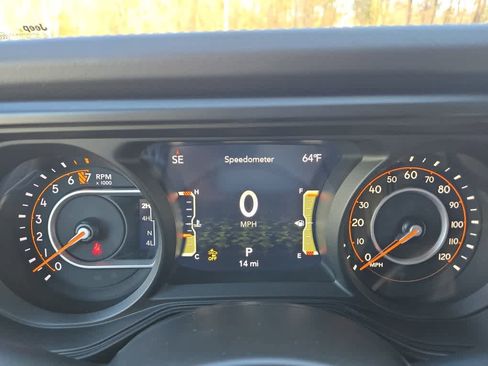 New 2026 Jeep Gladiator Mojave AWD/4WD image 18