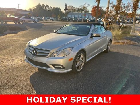 Used 2011 Mercedes-Benz E 550 Cabriolet image 29