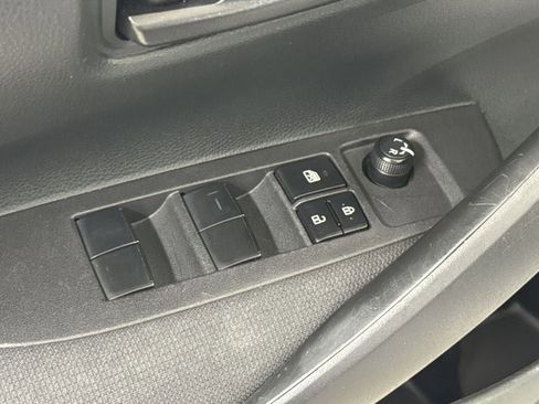 Used 2024 Toyota Corolla LE FWD image 27