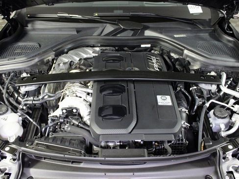 Certified 2026 Mercedes-Benz GLC 43 AMG GLC 43 AMG image 33