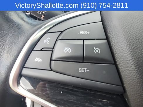 Used 2020 Cadillac XT5 Premium Luxury AWD/4WD image 12