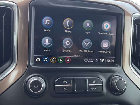 Used 2022 Chevrolet Silverado 1500 High Country w/ LPO, Dark Essentials Package AWD/4WD image 24
