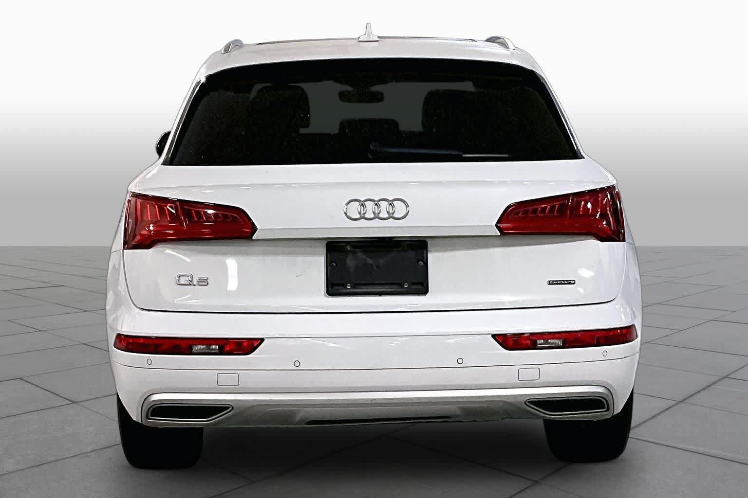 Used 2020 Audi Q5 2.0T Premium Plus w/ Premium Plus Package AWD/4WD image 4