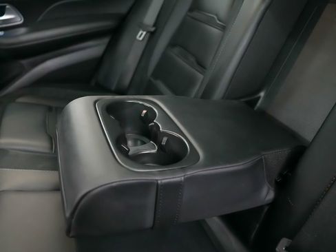 Used 2023 Mercedes-Benz GLE 53 AMG 4MATIC image 18