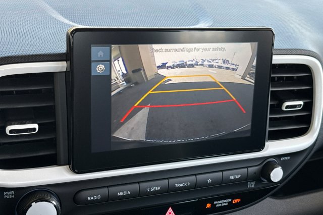 New 2026 Hyundai Venue SEL FWD image 18