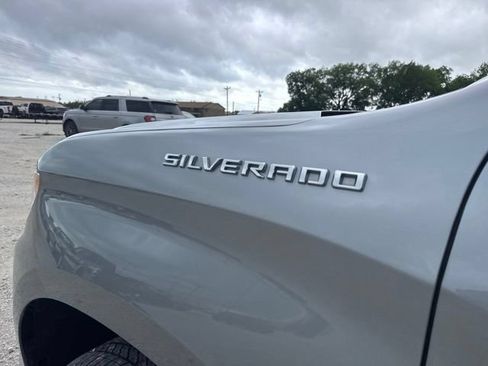 Used 2024 Chevrolet Silverado 1500 LTZ w/ LTZ Convenience Package II AWD/4WD image 12