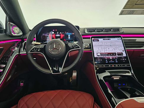 New 2025 Mercedes-Benz S 580 4MATIC Sedan image 19
