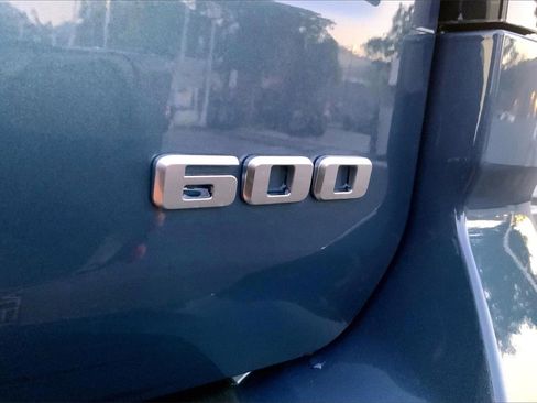 New 2026 Cadillac Escalade ESV Sport image 16