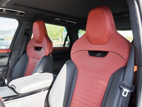 Used 2025 Land Rover Range Rover Sport SV Edition Two image 39