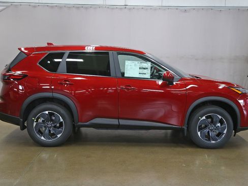 New 2026 Nissan Rogue SV image 13