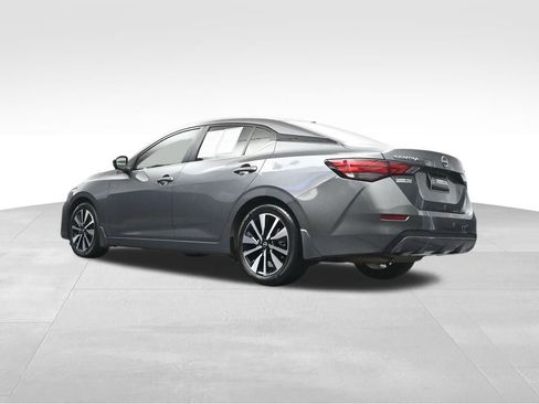 Used 2024 Nissan Sentra SV w/ SV Premium Package FWD image 28