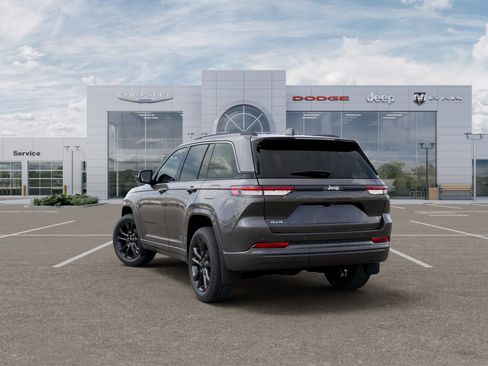 New 2026 Jeep Grand Cherokee Limited Reserve image 4