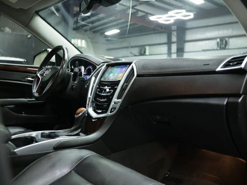 Used 2014 Cadillac SRX Luxury w/ Driver Awareness Package FWD image 26
