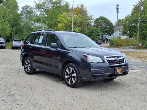 Used 2018 Subaru Forester 2.5i w/ Alloy Wheel Package AWD/4WD image 4
