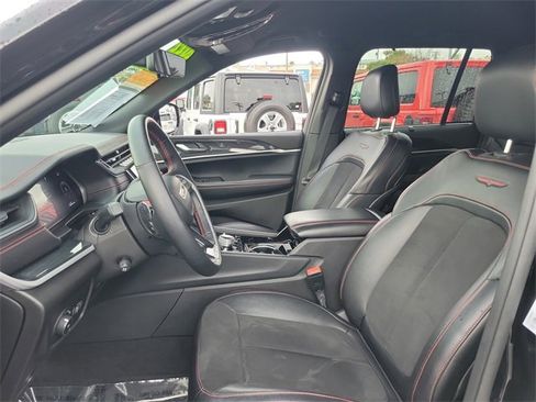 Certified 2022 Jeep Grand Cherokee Trailhawk w/ Luxury Tech Group III image 17