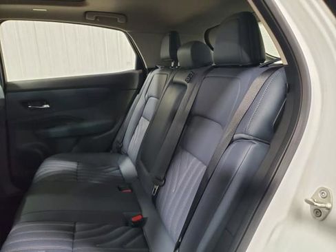 Used 2024 Nissan Ariya AWD image 13