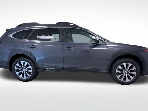 Used 2024 Subaru Outback Limited AWD/4WD image 9