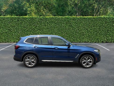 Used 2023 BMW X3 xDrive30i w/ Premium Package AWD/4WD image 2