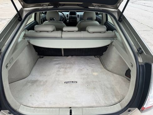 Used 2009 Toyota Prius Touring FWD image 12