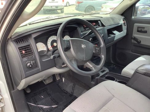 Used 2010 Dodge Dakota ST w/ Extra Security Group AWD/4WD image 28