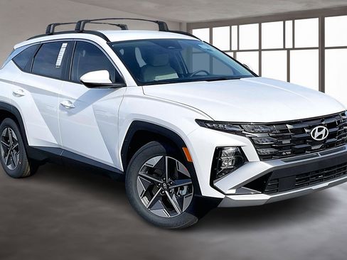 New 2026 Hyundai Tucson SEL image 1