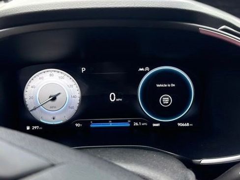Used 2022 Hyundai Santa Fe XRT FWD image 4