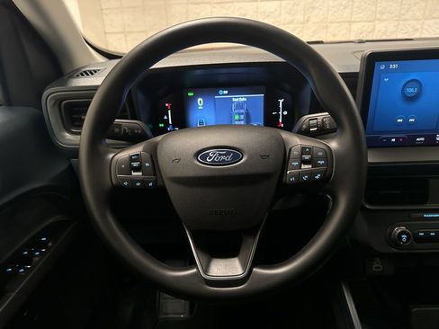 New 2025 Ford Maverick XL image 24