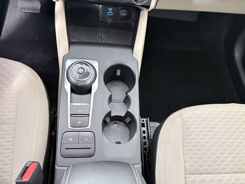 Used 2022 Ford Escape SE w/ Convenience Package image 23