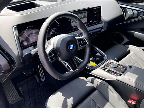 Used 2025 BMW X3 xDrive30i w/ Premium Package AWD/4WD image 18