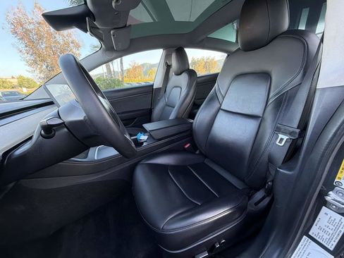 Used 2021 Tesla Model 3 Standard Range Plus RWD image 15